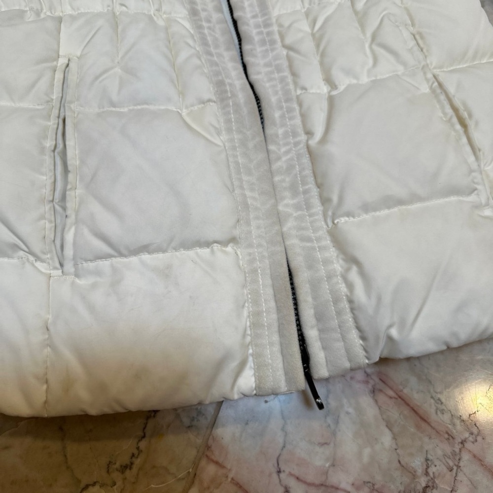 Puffer Jacket - Picture 7 of 8